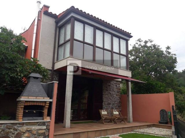 Casa en venta en Ribadavia