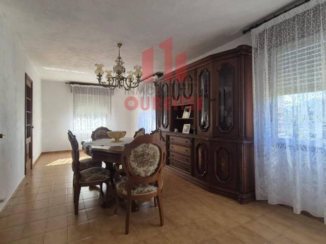 Casa en venta en Ribadavia