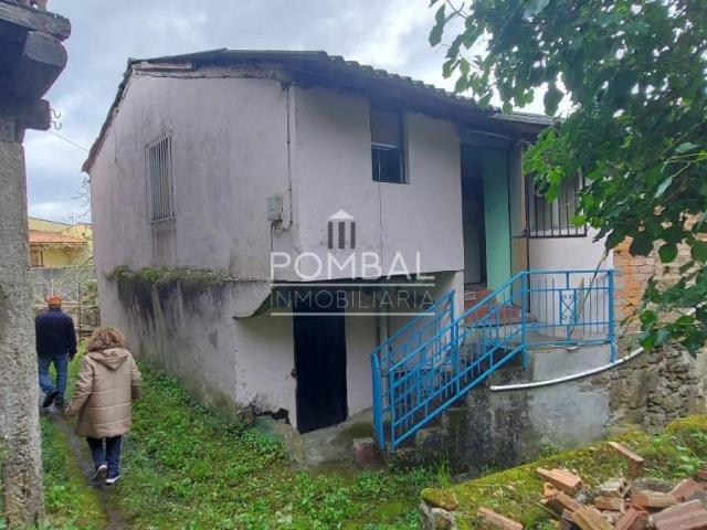 Casa en venta en Ribadavia