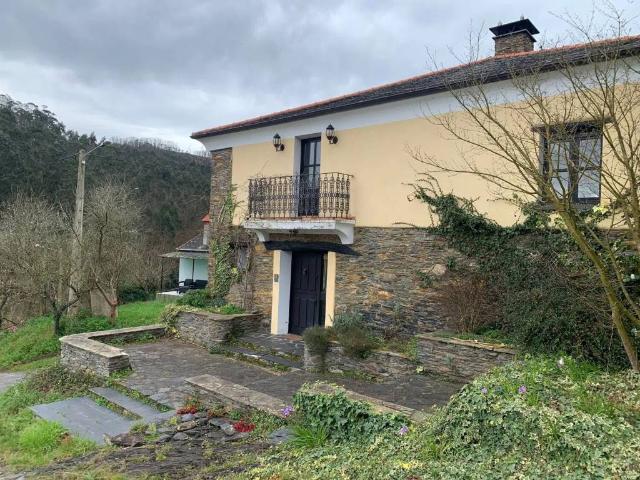 Casa en venta en Ribadeo