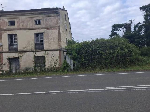 Casa en venta en Vilaselán, Ribadeo