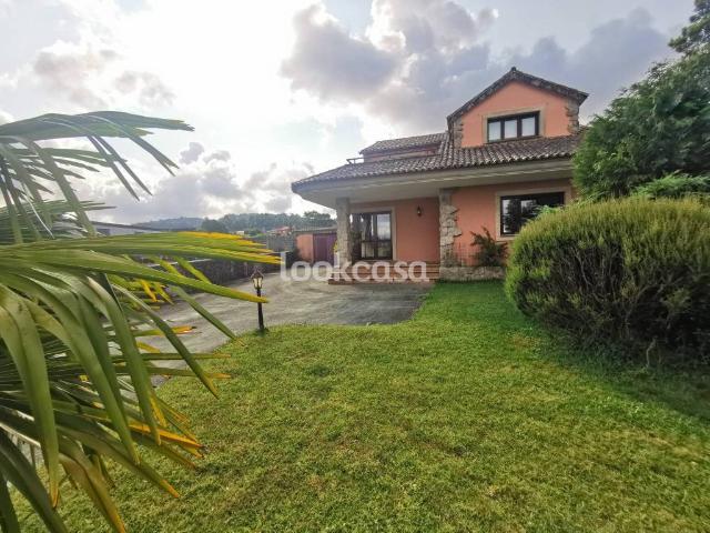 Casa en venta en Ribadumia