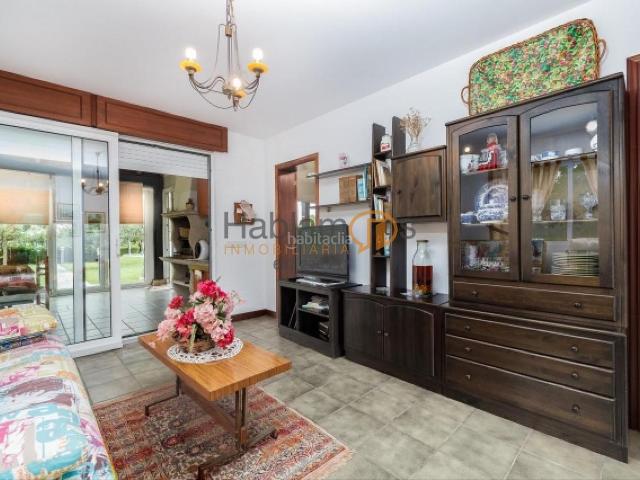 Casa en venta en Ribadumia, O Salnés