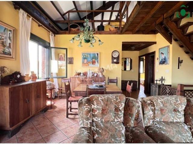 Casa en venta en Ribeira
