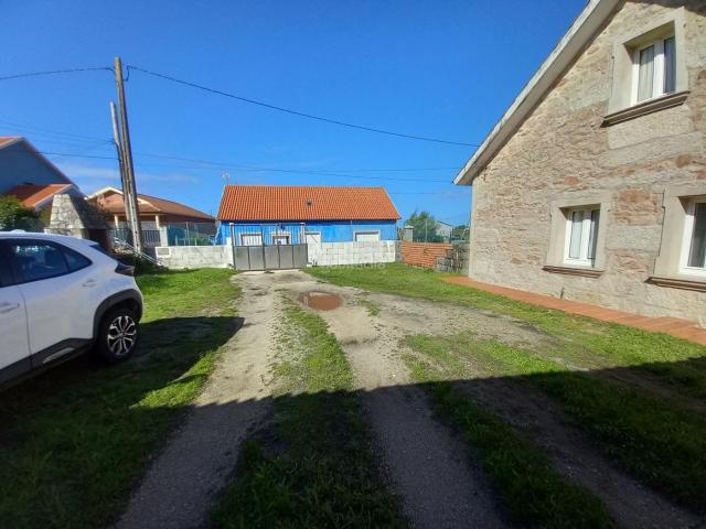 Casa en venta en Ribeira, A Ponte