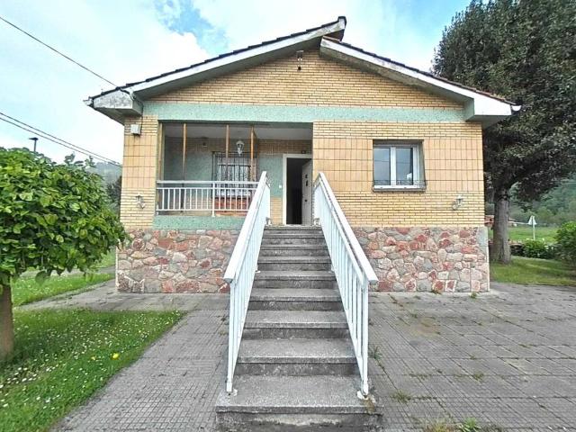 Casa en venta en Ribera De Arriba