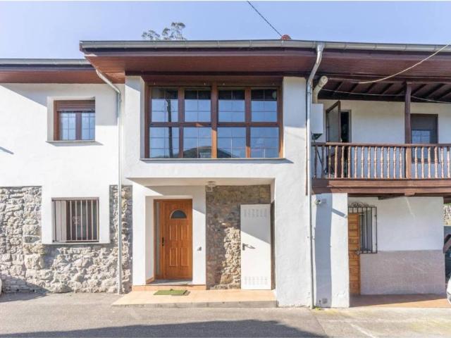 Casa en venta en Ribera De Arriba, Asturias