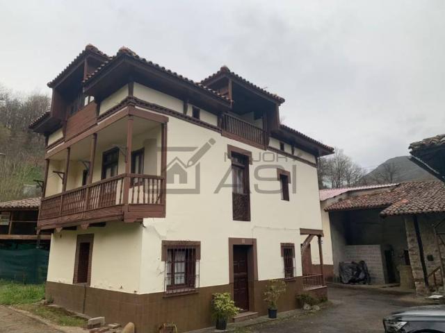 Casa en venta en Ribera De Arriba, Palomar / Palombar