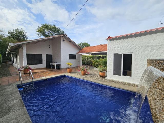 Casa en venta en Ricaurte, Cundinamarca