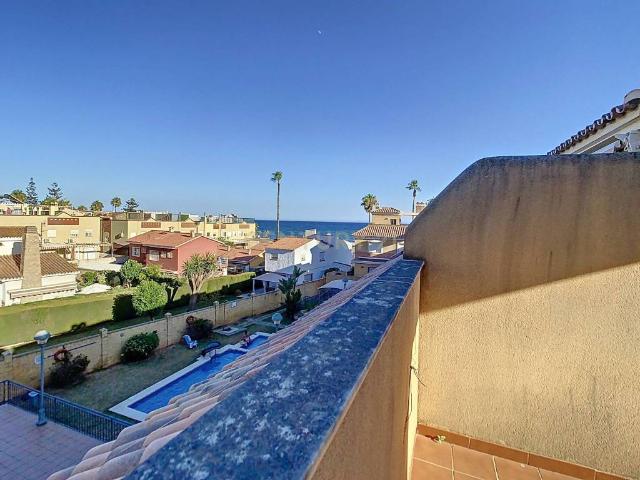 Casa en venta en Rincón De La Victoria