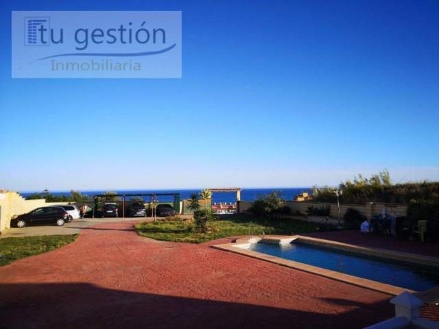 Casa en venta en Rincón De La Victoria