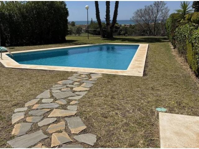Casa en venta en Rincón De La Victoria, añoreta