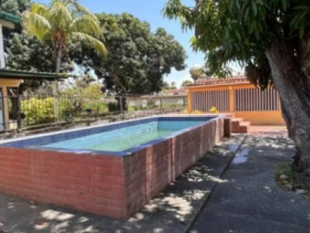 Casa en venta en Miranda