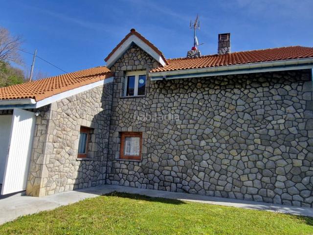 Casa en venta en Riosa, Asturias
