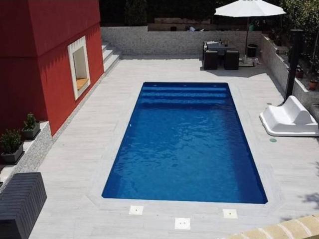 Casa en venta en Robledo De Chavela, Madrid