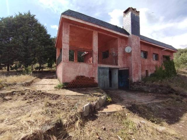 Casa en venta en Robledo De Chavela