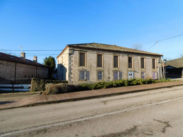 Casa en venta en Robregordo