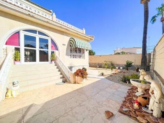 Casa en venta en Urbanización Doña Pepa, el Baix Segura / La Vega Baja