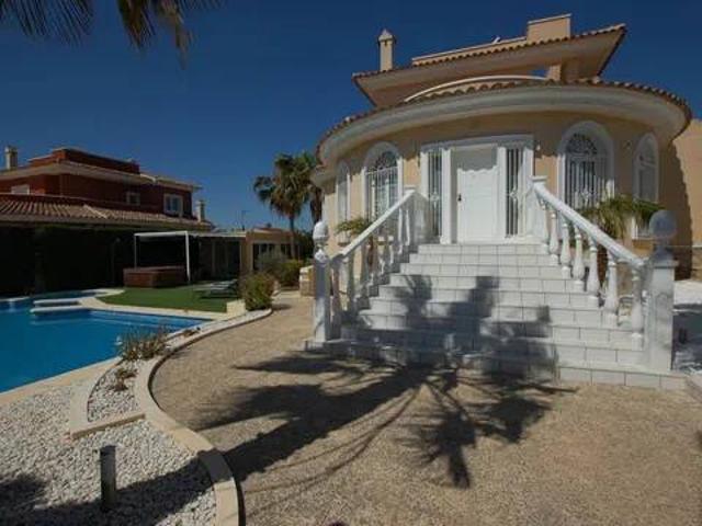 Casa en venta en el Baix Segura / La Vega Baja, Valencia