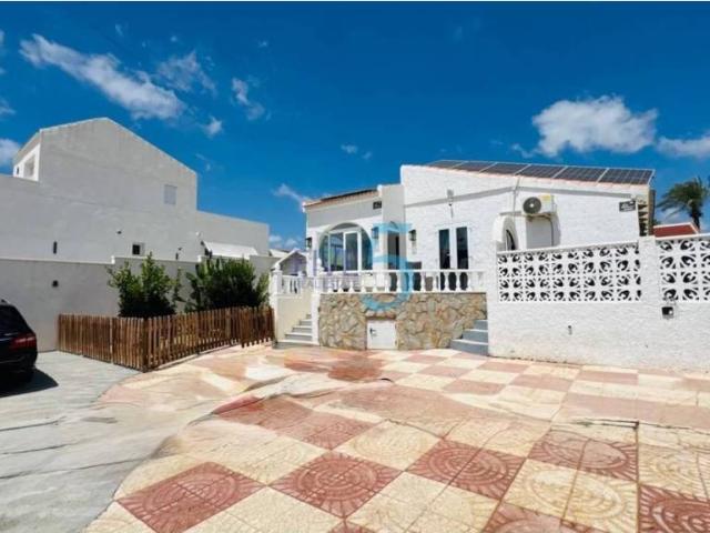 Casa en venta en el Baix Segura / La Vega Baja, Valencia