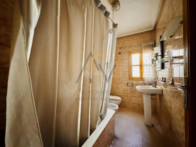 Casa en venta en la Romaneta, el Vinalopó Mitjà / El Vinalopó Medio