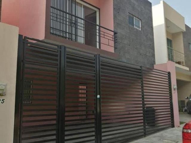 Casa en venta en Poza Rica De Hidalgo, Veracruz