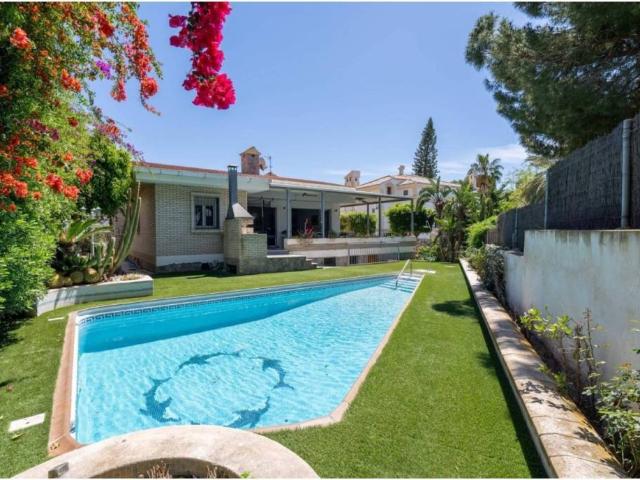 Casa en venta en Roquetas De Mar, Andalucía