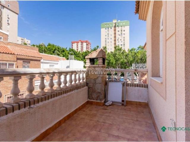 Casa en venta en Roquetas De Mar, Andalucía
