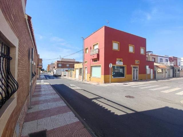 Casa en venta en El Parador de las Hortichuelas, Roquetas De Mar