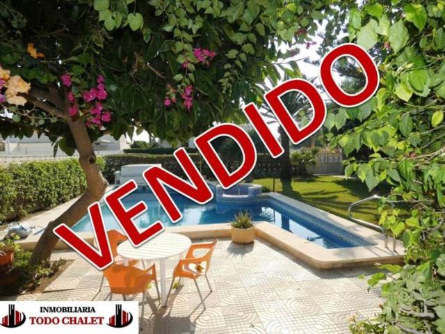 Casa en venta en Roquetas De Mar, Andalucía