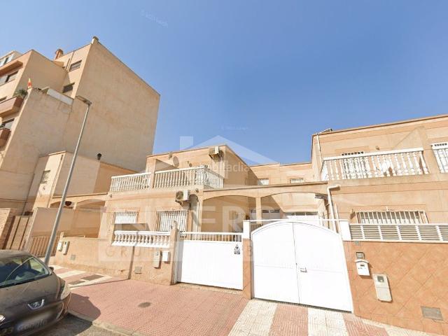 Casa en venta en Los Depósitos, Roquetas De Mar