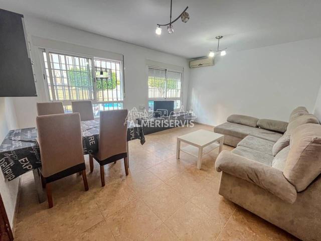 Casa en venta en Los Depósitos, Roquetas De Mar