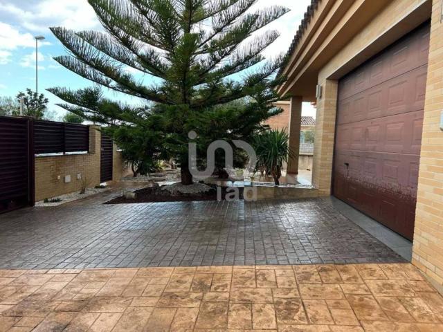 Casa en venta en Roquetes