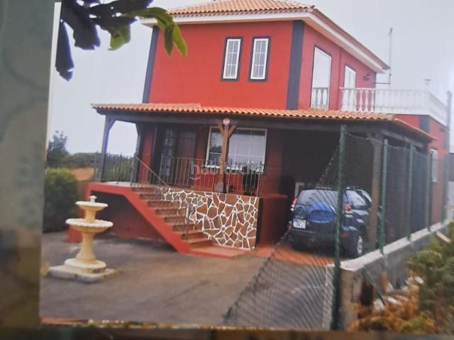 Casa en venta en Las Rosas, El Rosario