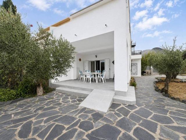Casa en venta en Alt Empordà, Catalunya