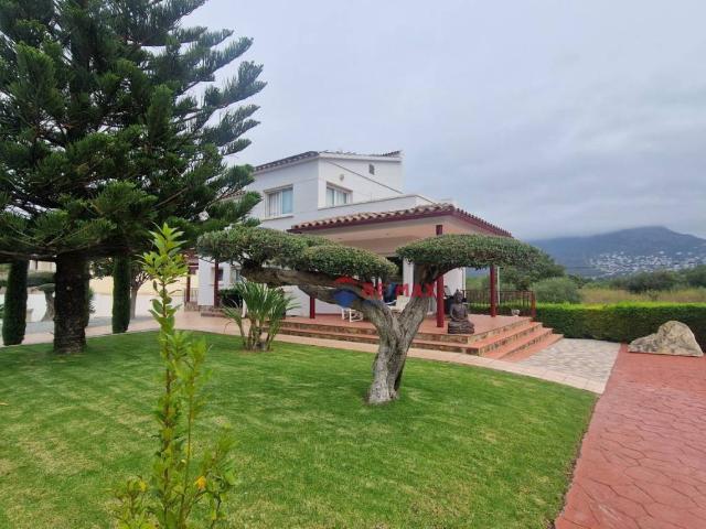 Casa en venta en Alt Empordà, Catalunya
