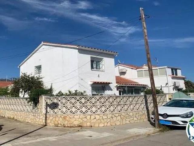 Casa en venta en Alt Empordà, Catalunya