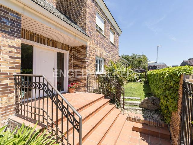 Casa en venta en Rozas De Puerto Real, Madrid