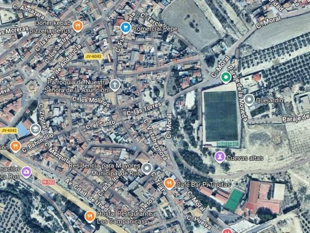 Casa en venta en Rus, Jaén