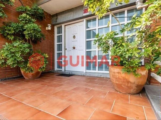 Casa en venta en Sabadell, Castellarnau