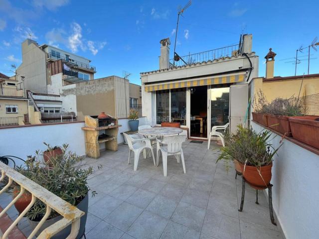 Casa en venta en Sabadell, Sant Oleguer