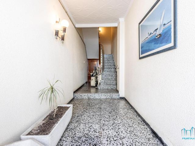 Casa en venta en Sabadell, la Concòrdia