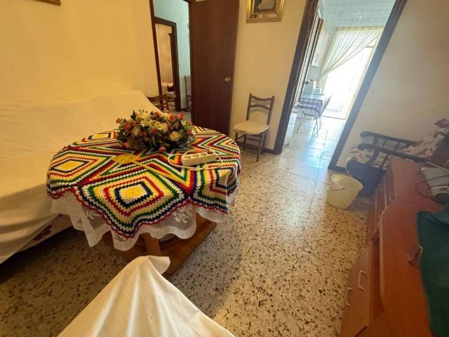 Casa en venta en Sabiote, Andalucía
