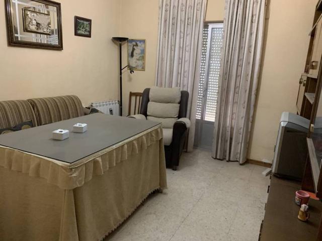 Casa en venta en Sabiote, Andalucía