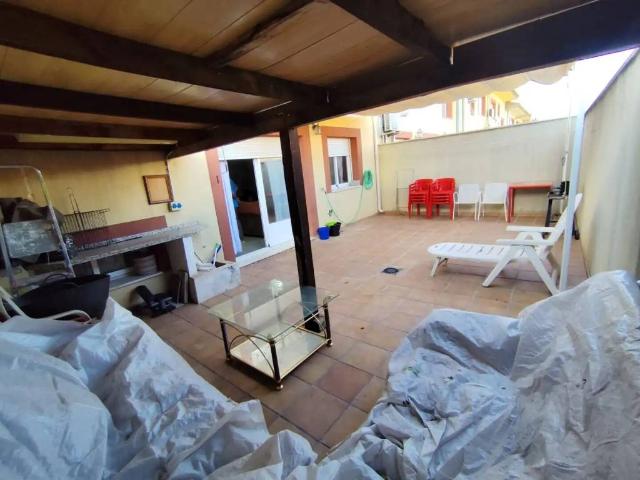Casa en venta en Sabiote, Andalucía