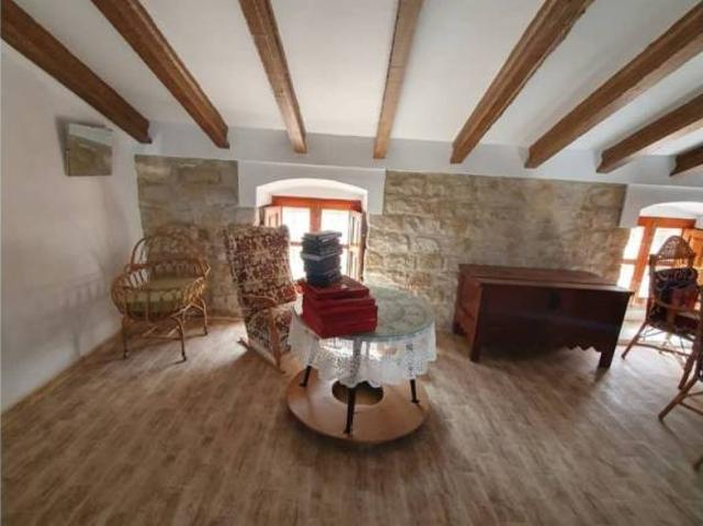 Casa en venta en Sabiote, Andalucía