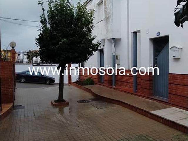 Casa en venta en Sabiote, Andalucía