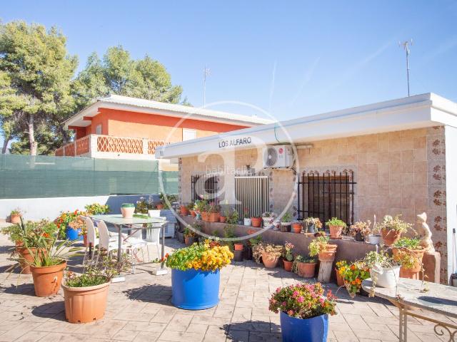 Casa en venta en el Salt, el Camp de Morvedre