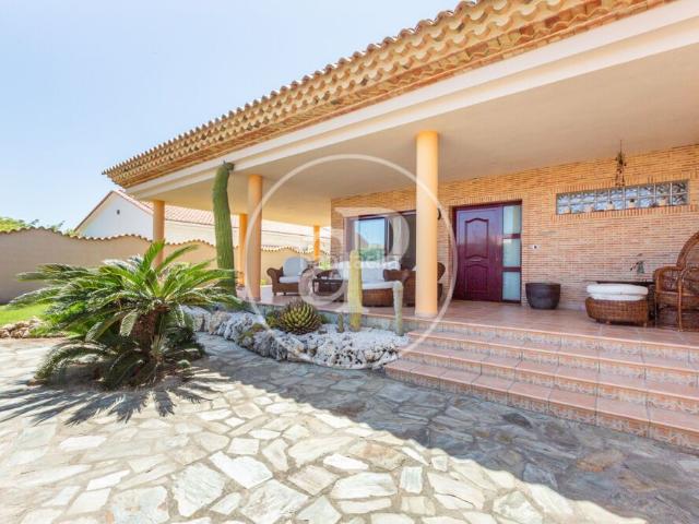 Casa en venta en el Salt, el Camp de Morvedre