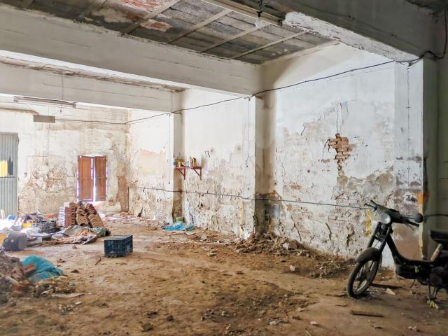 Casa en venta en el Salt, el Camp de Morvedre